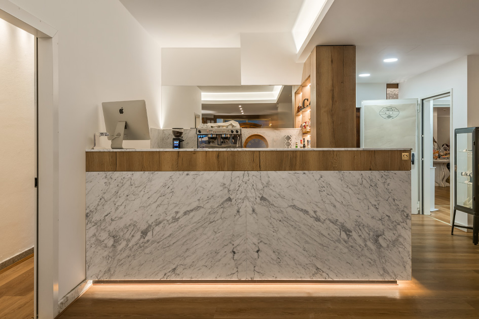 hotel carrara